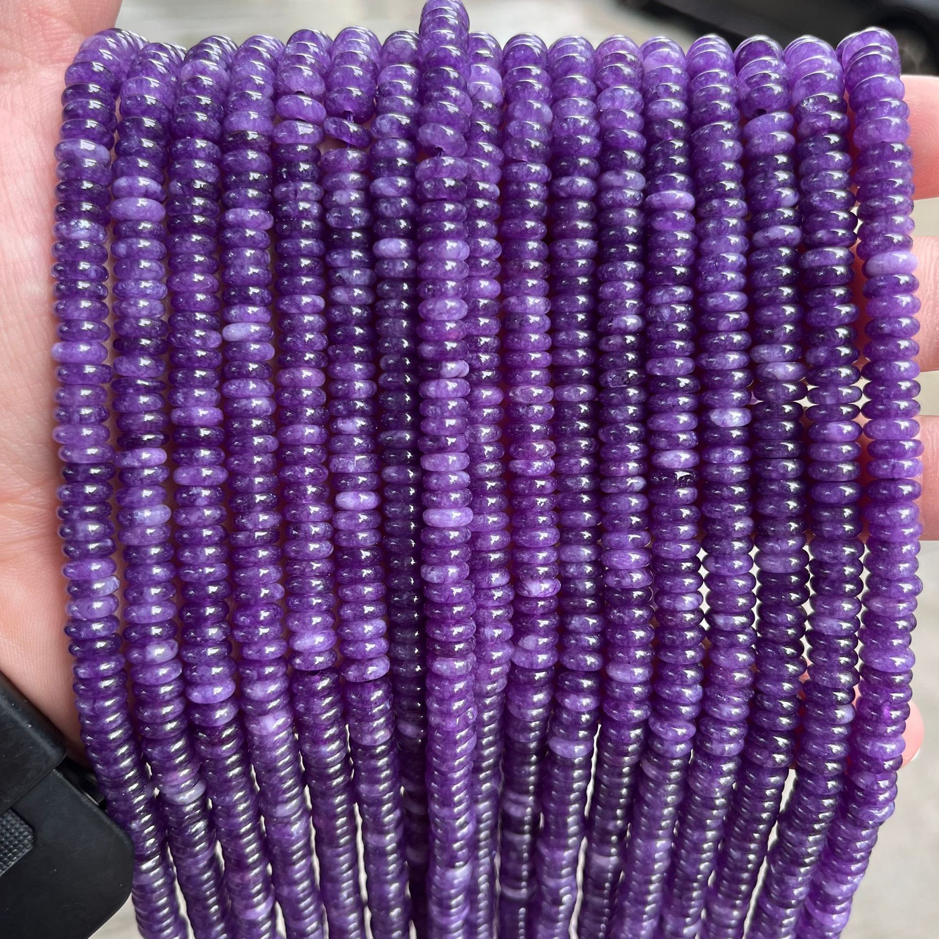 9:Optimized dark violet