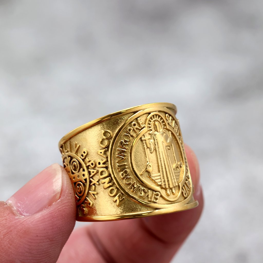 2:Goldfarbe
