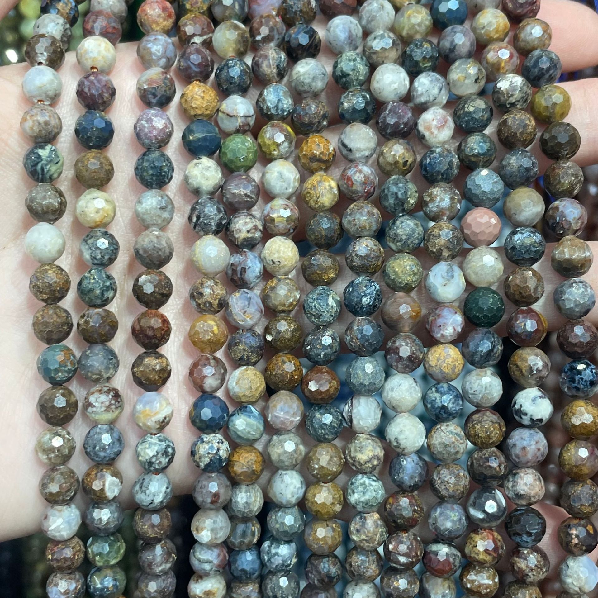 7:Pietersite