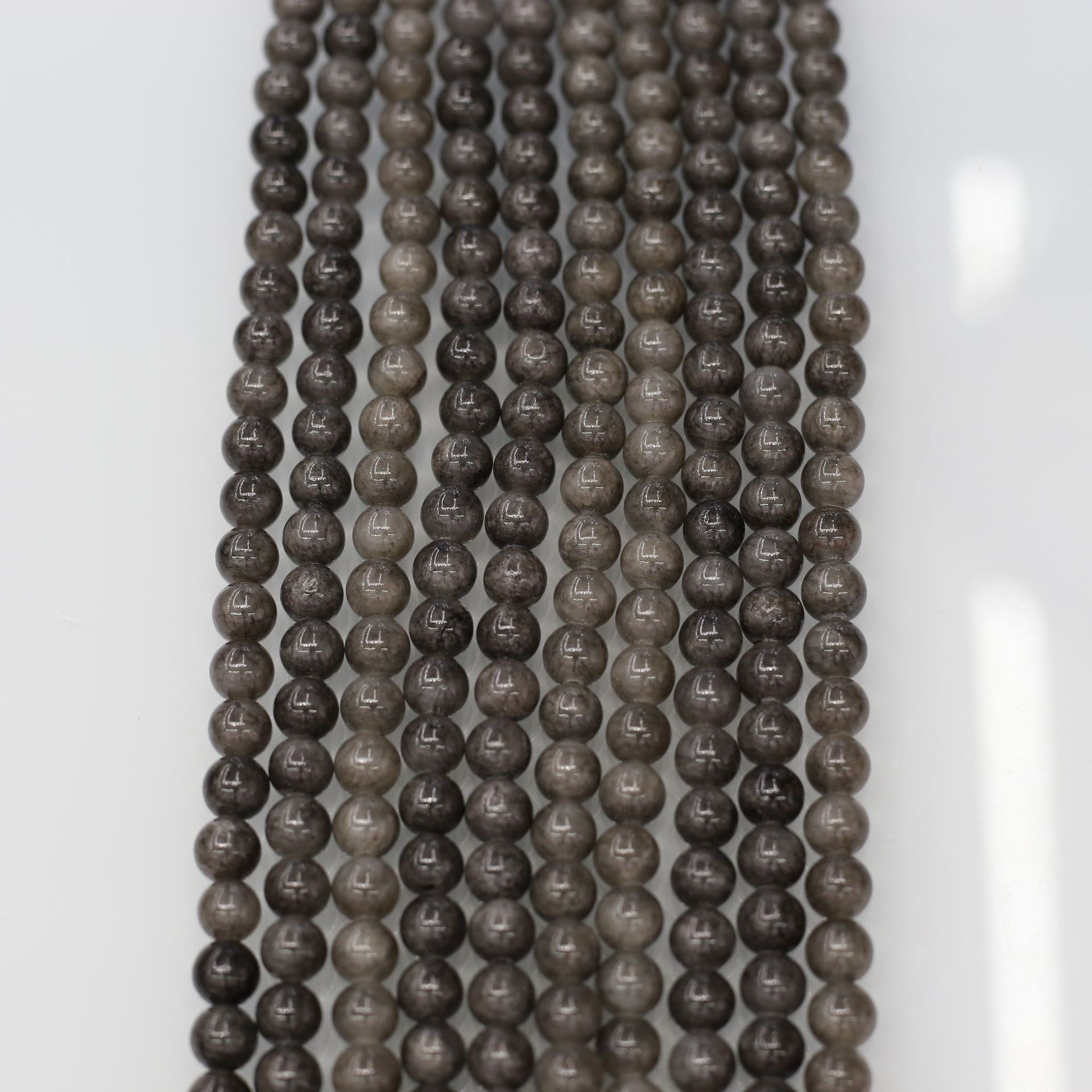 No. 23 color gray 4mm/93pcs
