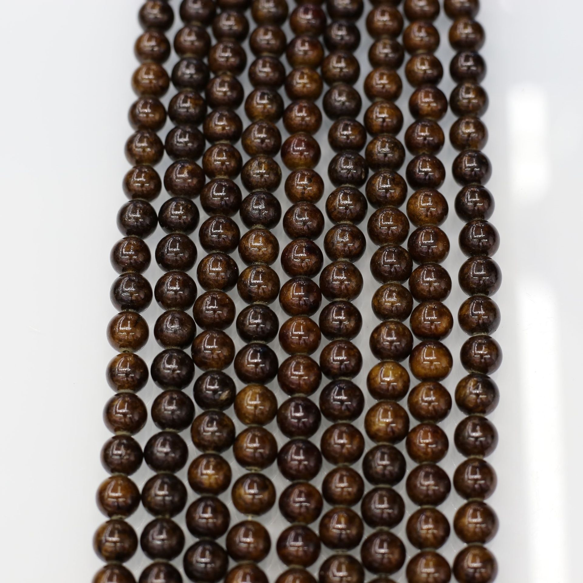 No. 24 color brown 4mm/93pcs