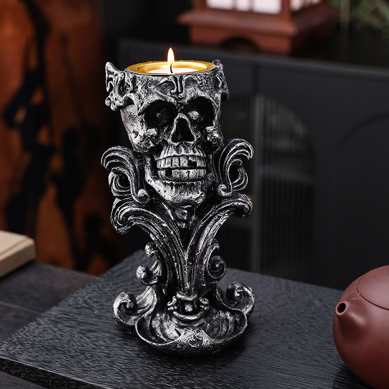 1:Holy grail candle holder/silver
