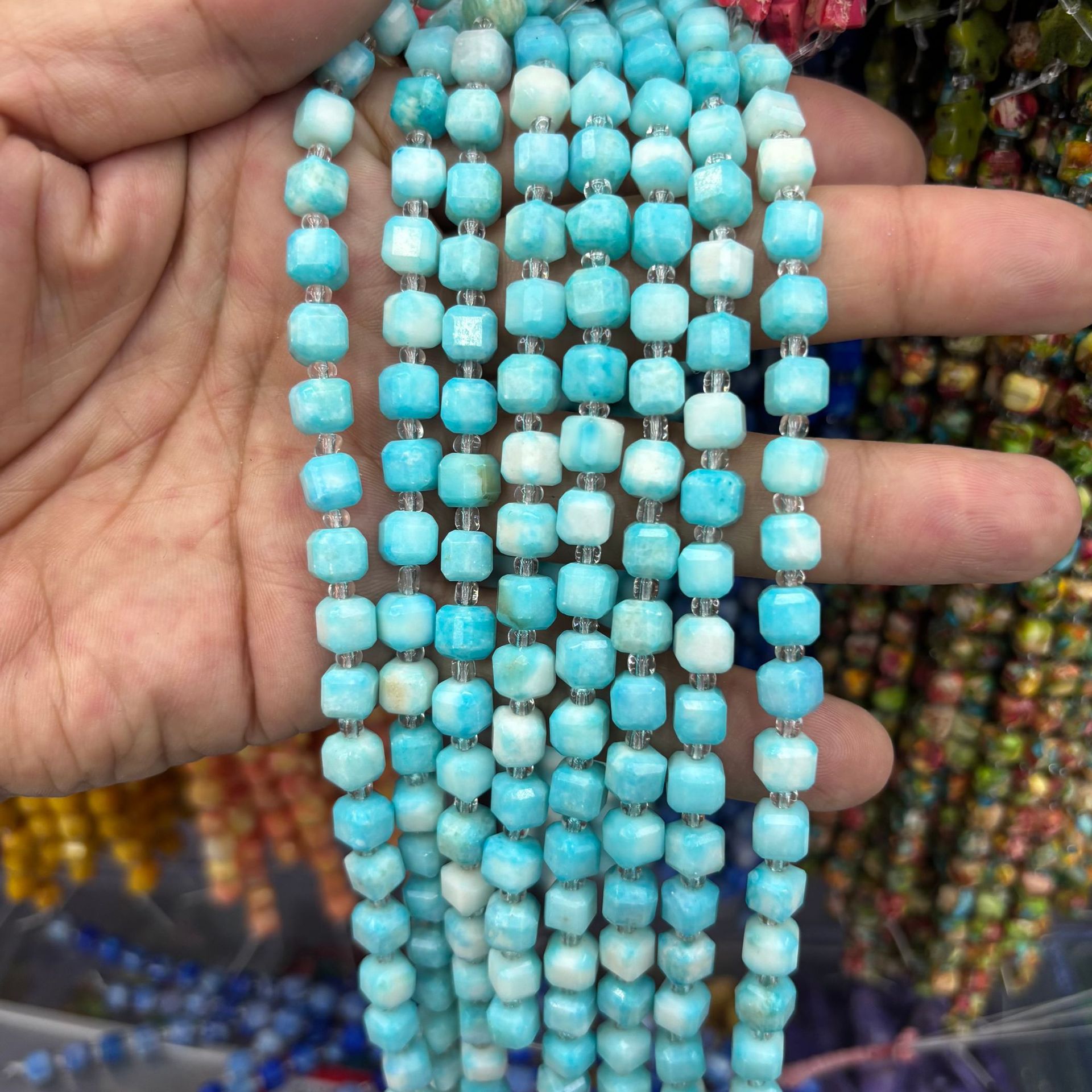 4:Sky blue