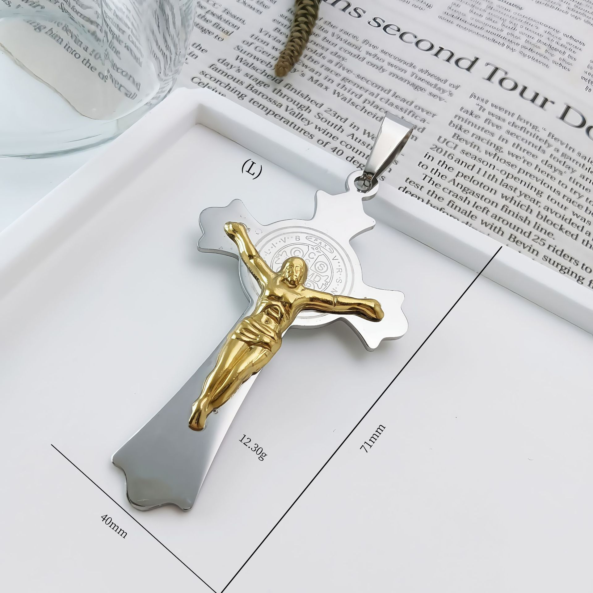 C pendant