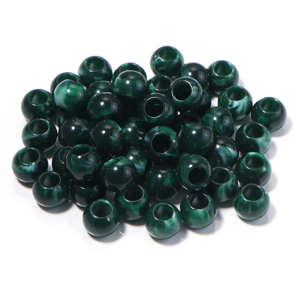 26:Dark green round beads