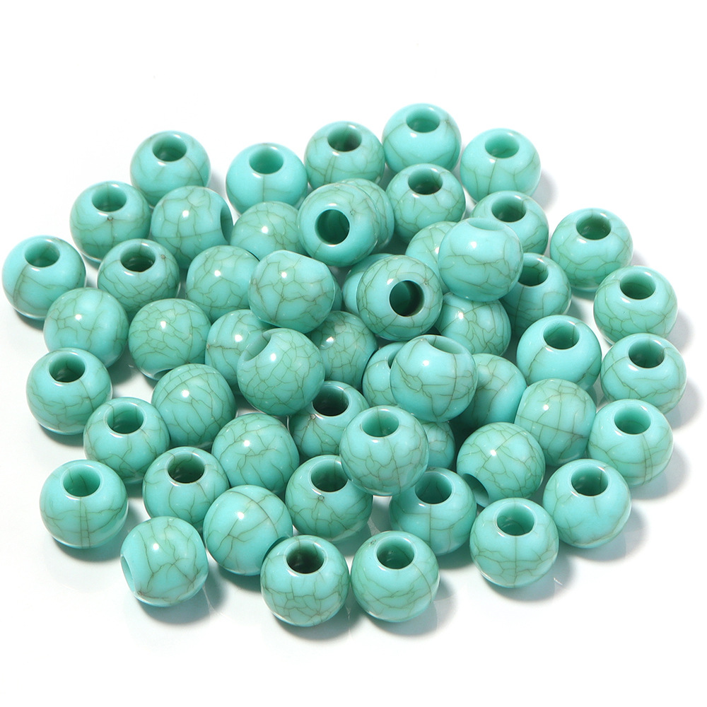 35:Cracked green beads