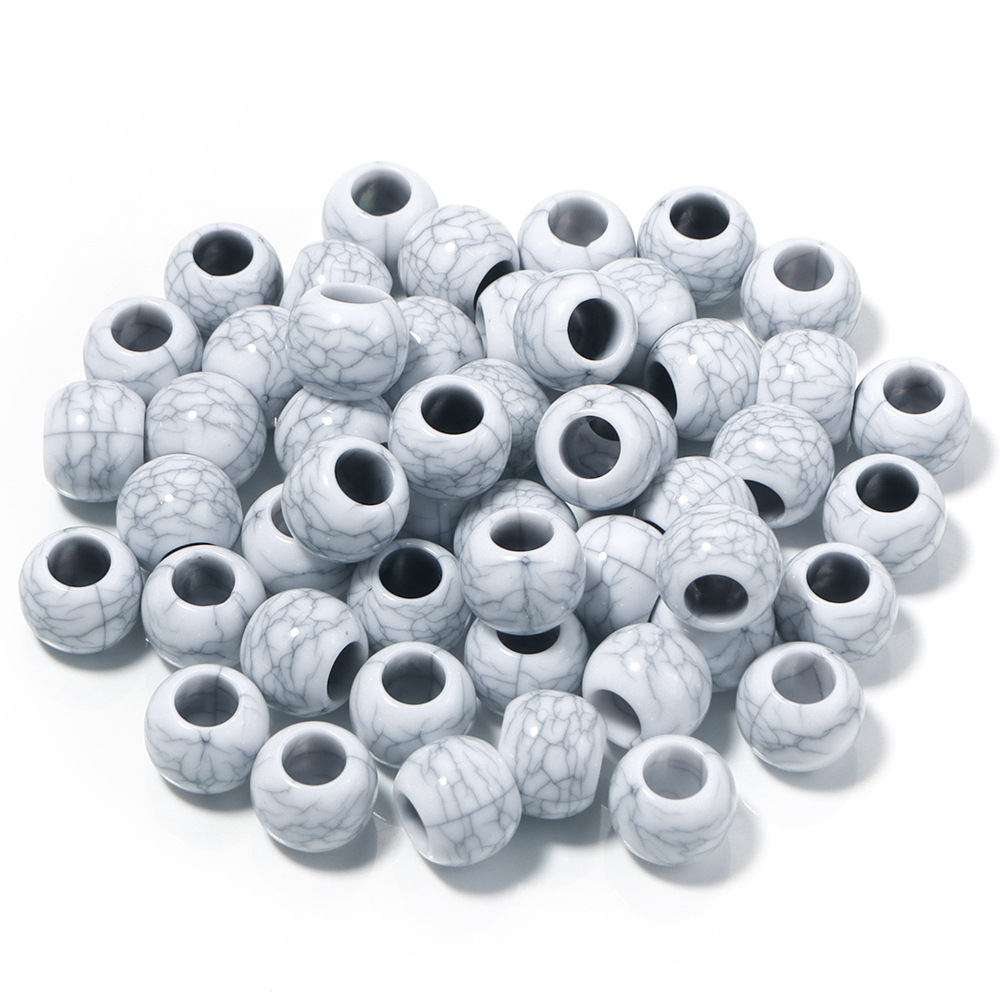 36:Cracked white round beads