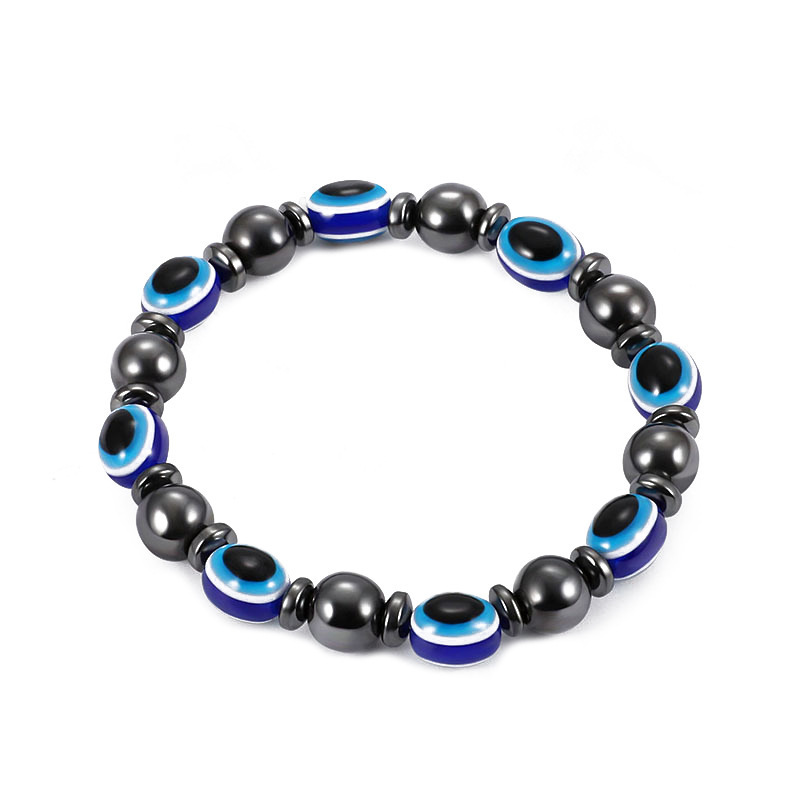 11:Oval eyes