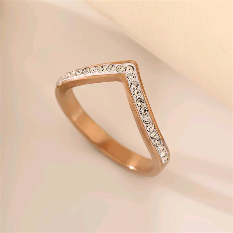 3:Rose gold