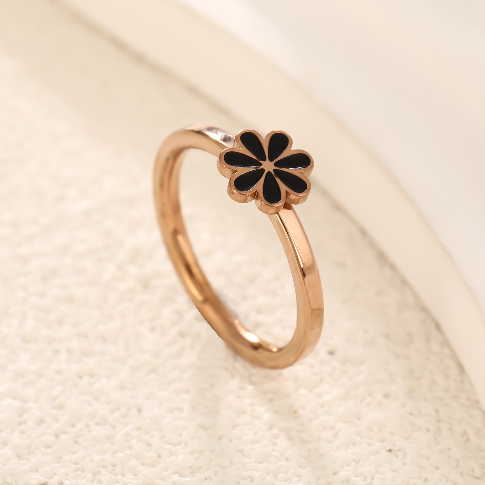 3:Rose gold