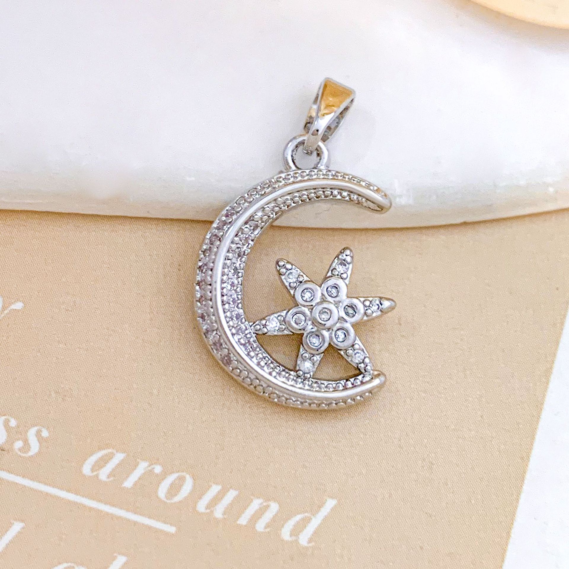 10:Xl2039 star and moon pendant silver