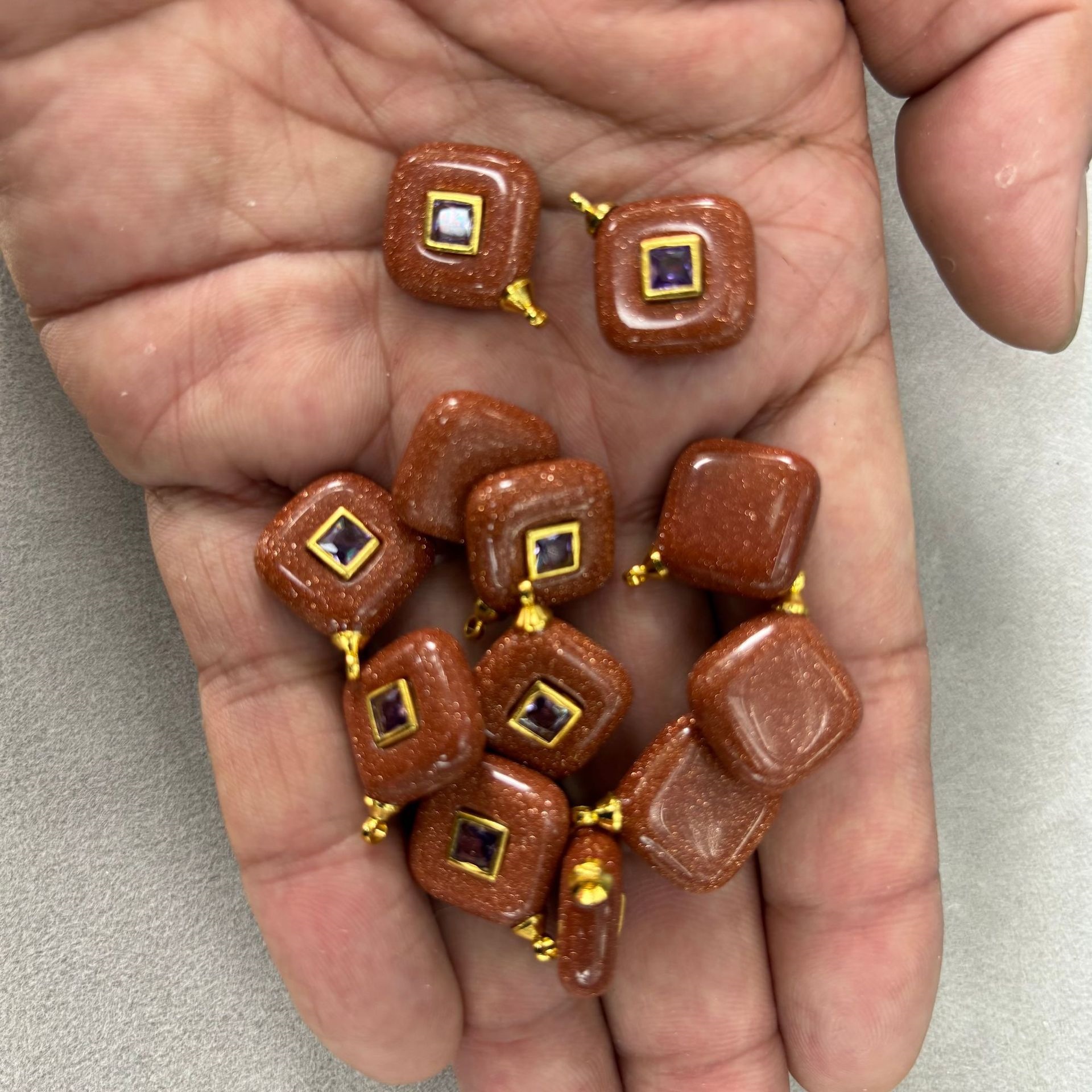 12:Goldstone