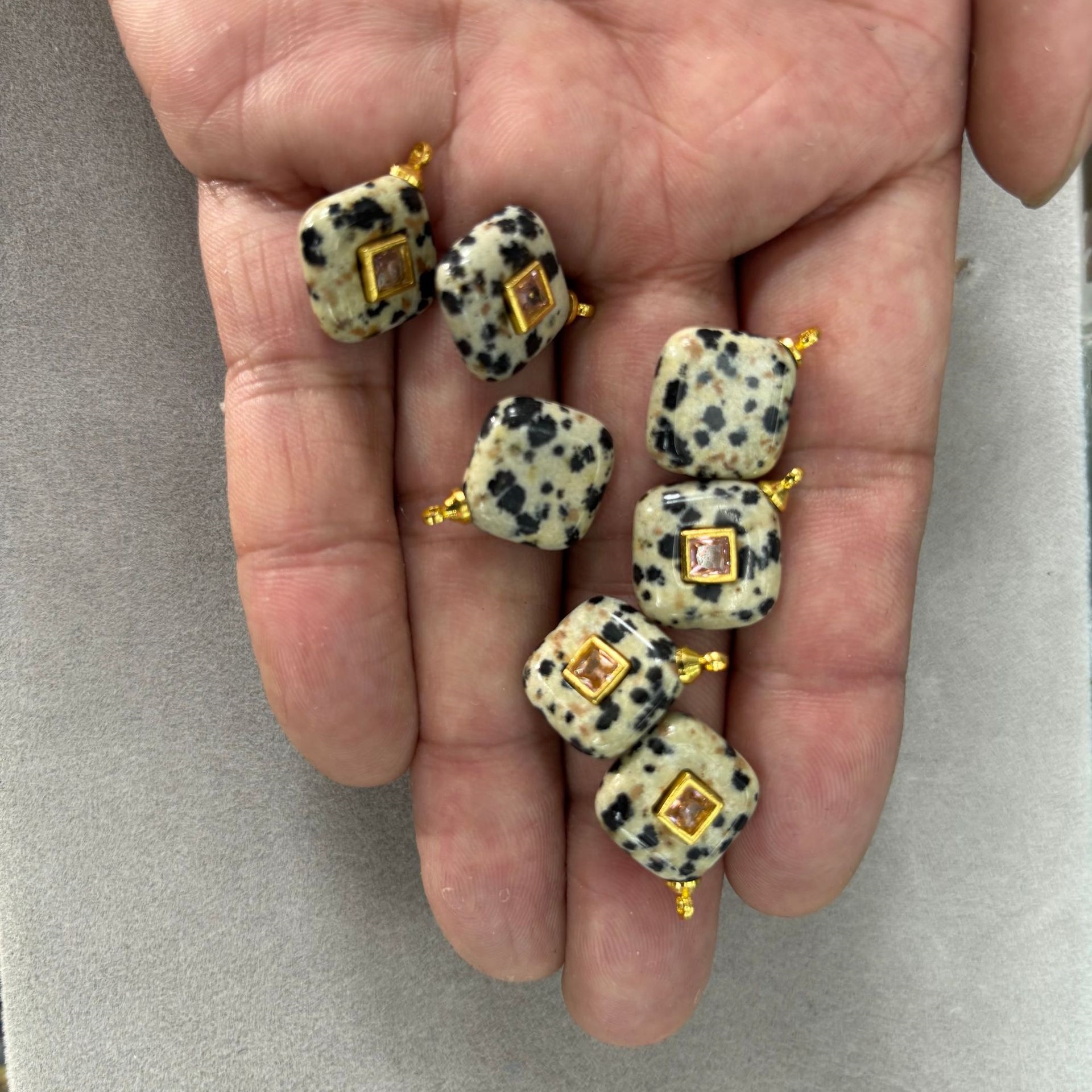 2 Spotted stone
