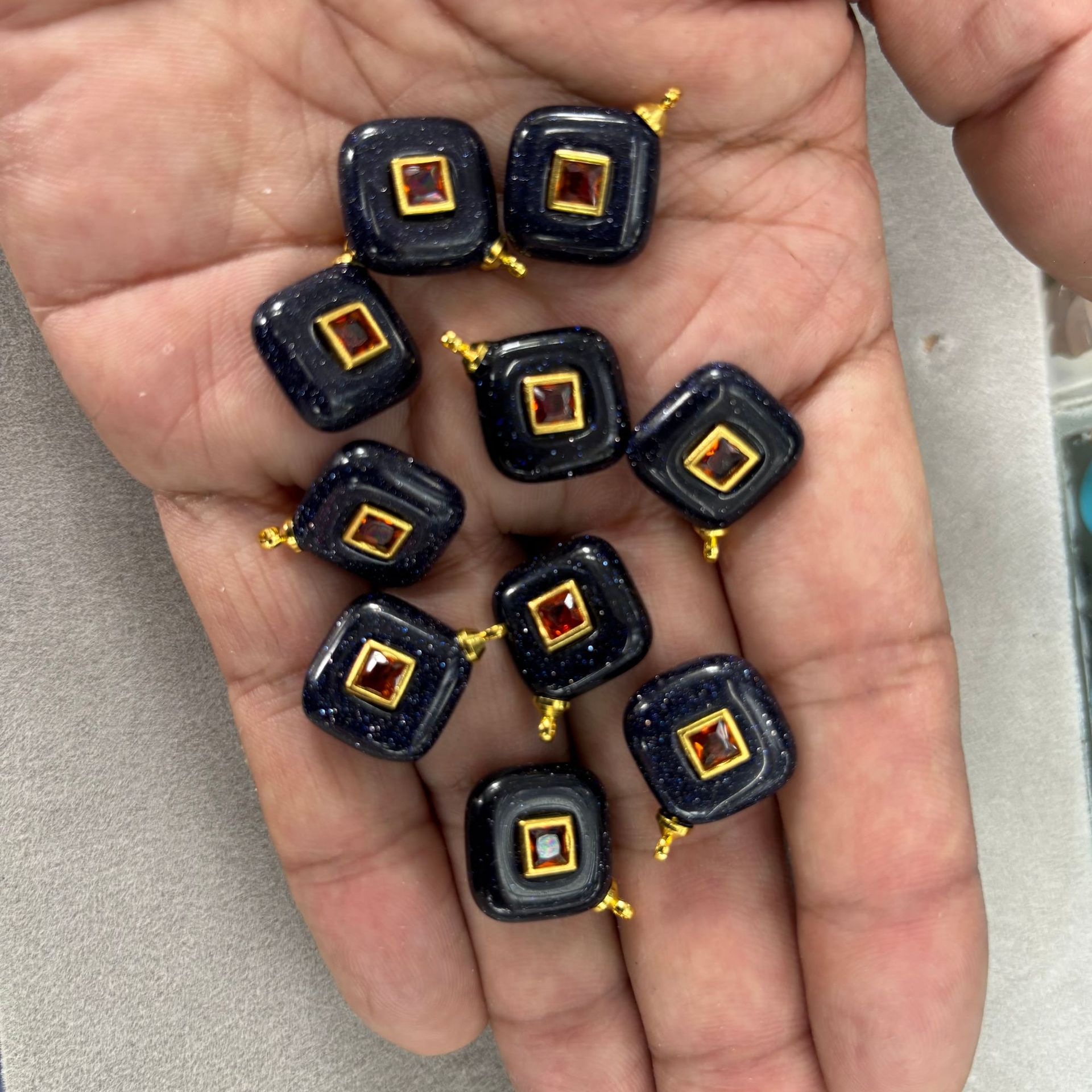 13 Blue Goldstone