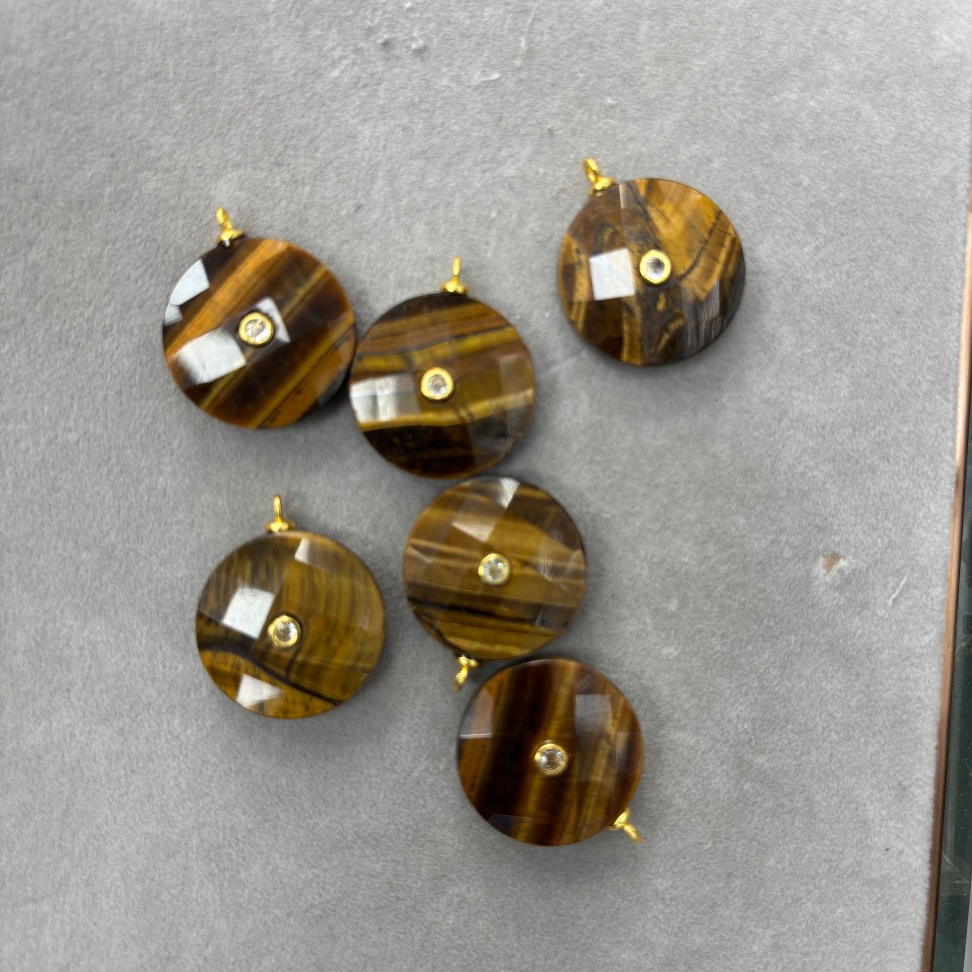 7:tiger eye