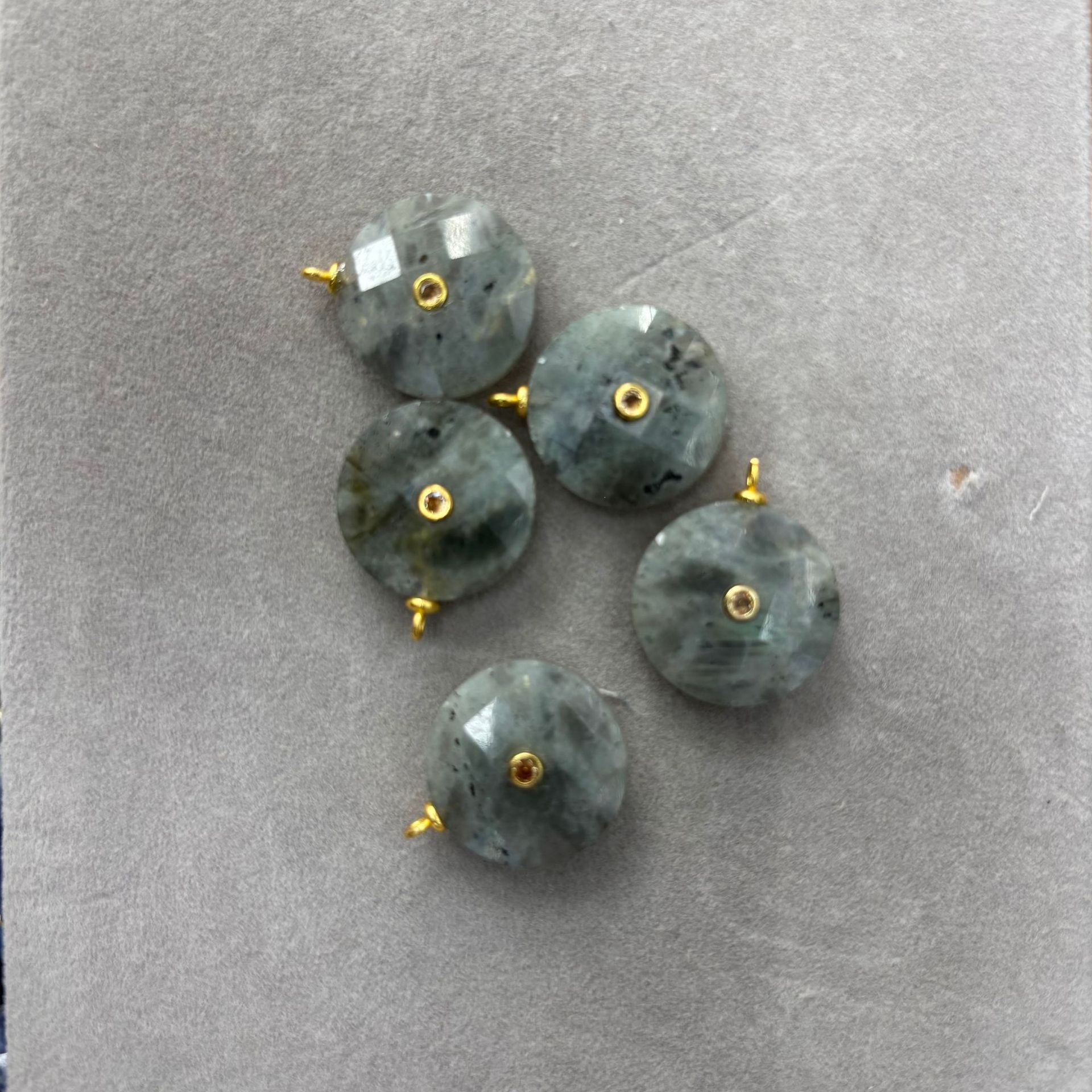 9:labradorite