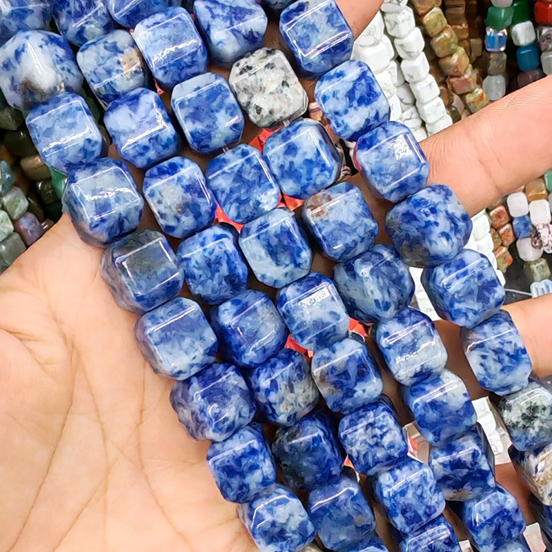 Blue pattern 10*12mm