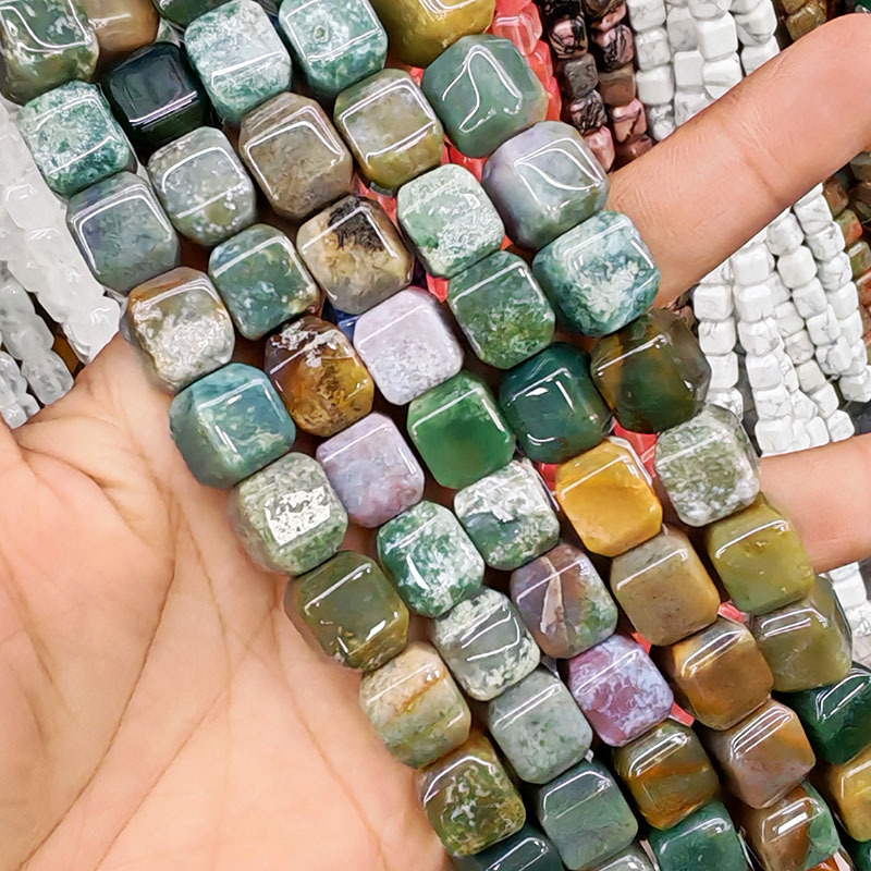 25:Indian agate