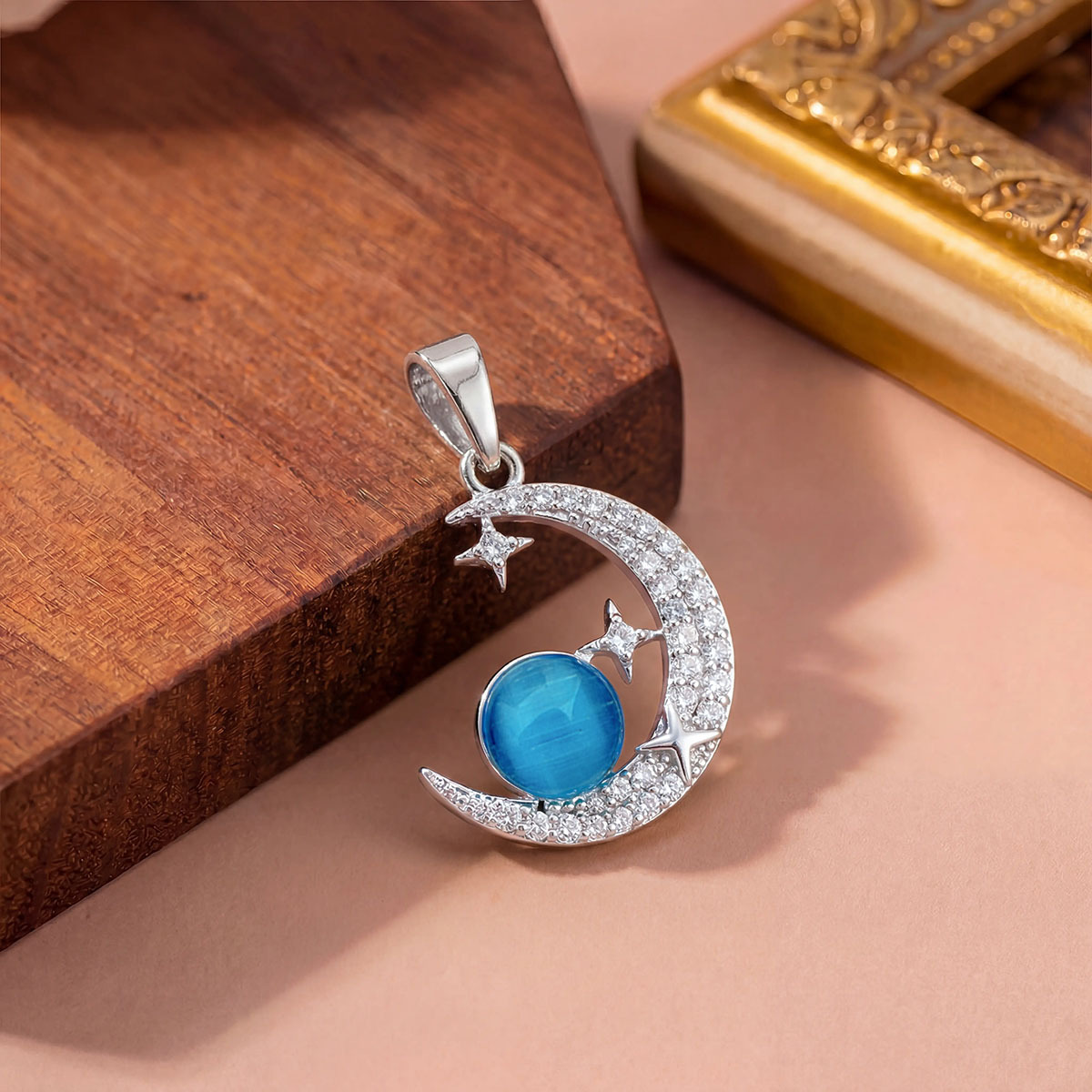 5:Xl231 moon blue cat eye pendant silver