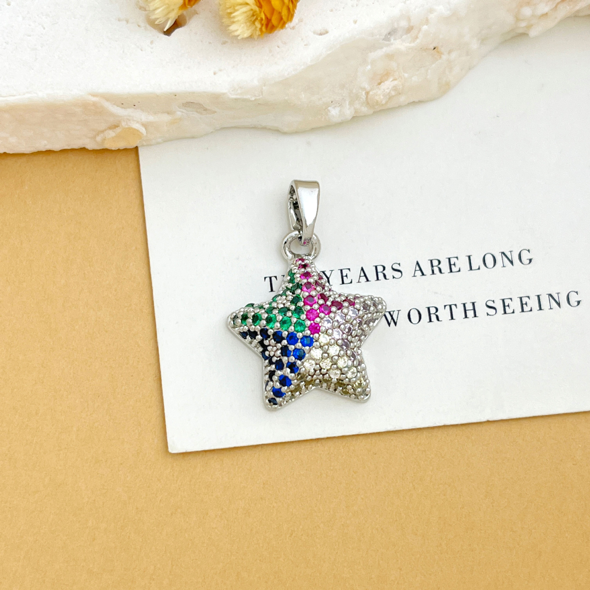 6:Xl1767 full zirconium color star pendant silver