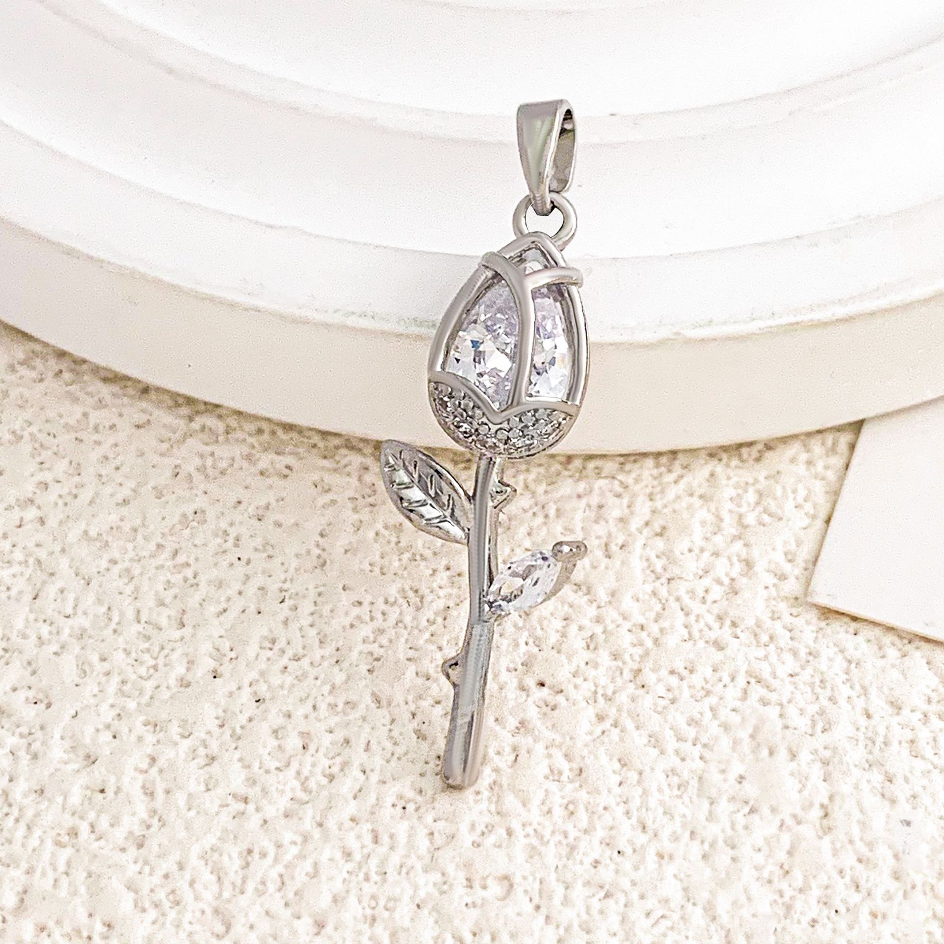 Xl2983 rose pendant silver