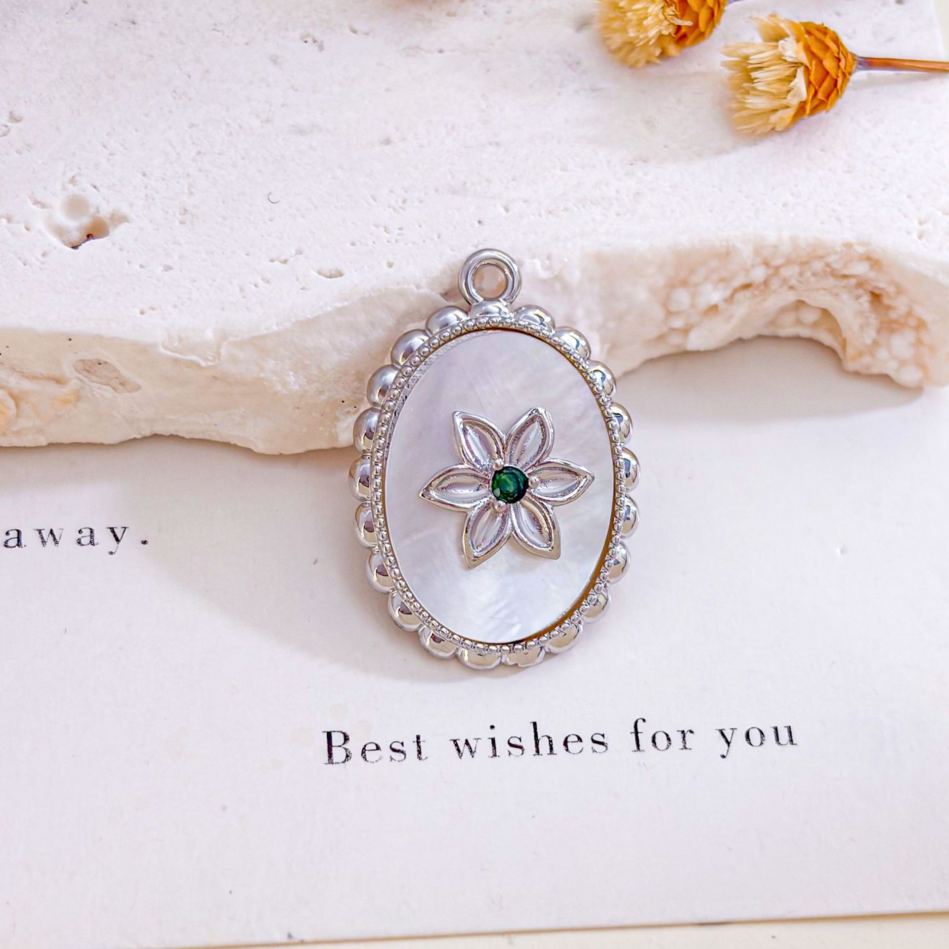 3:Xl797 six-petal flower pendant silver