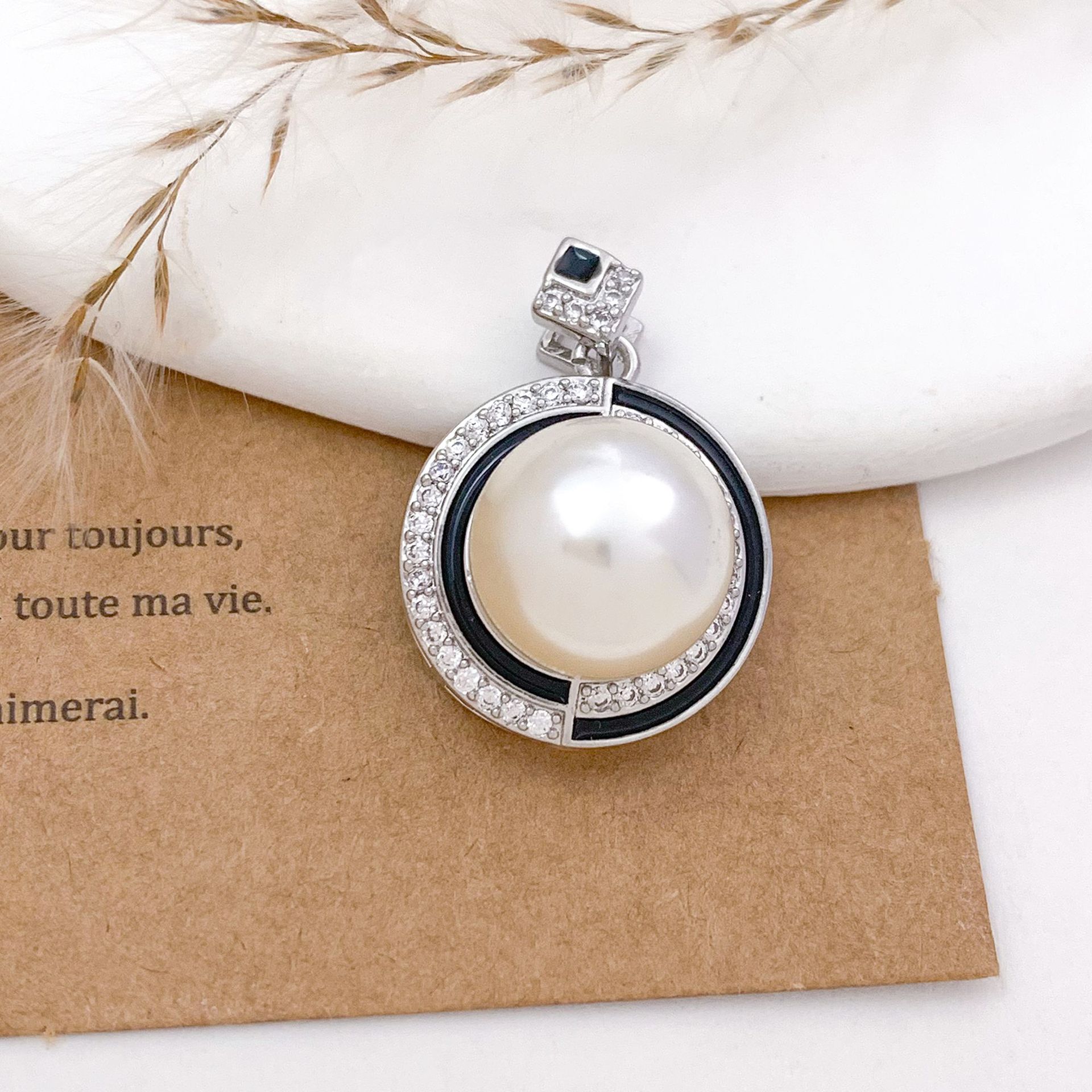 Xl1310 round ring pendant silver