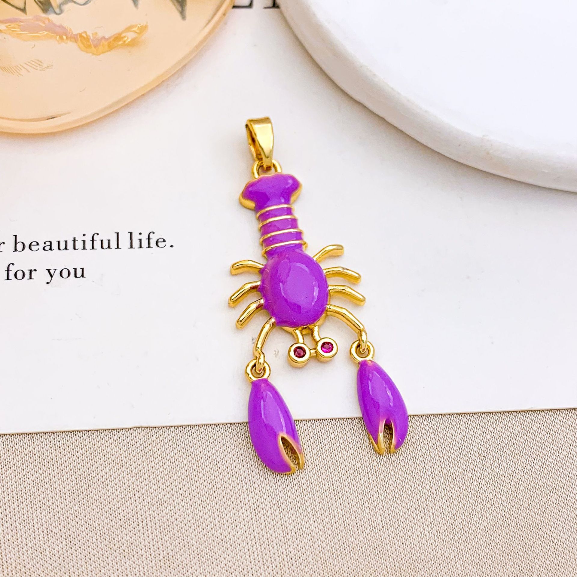 3:15x33mm  purple big lobster pendant gold