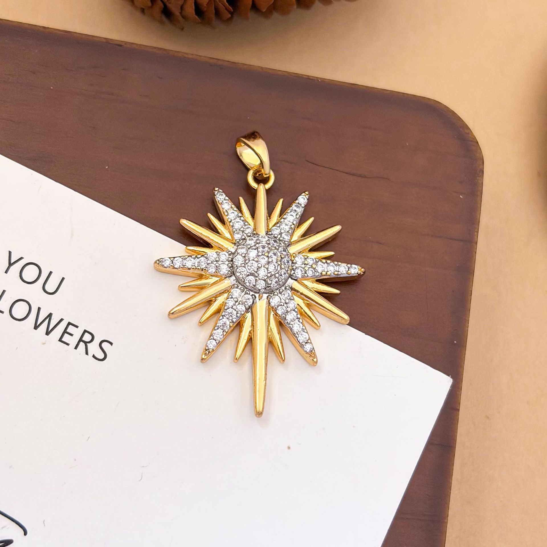 1:Xl2674 six-pointed star two-color pendant
