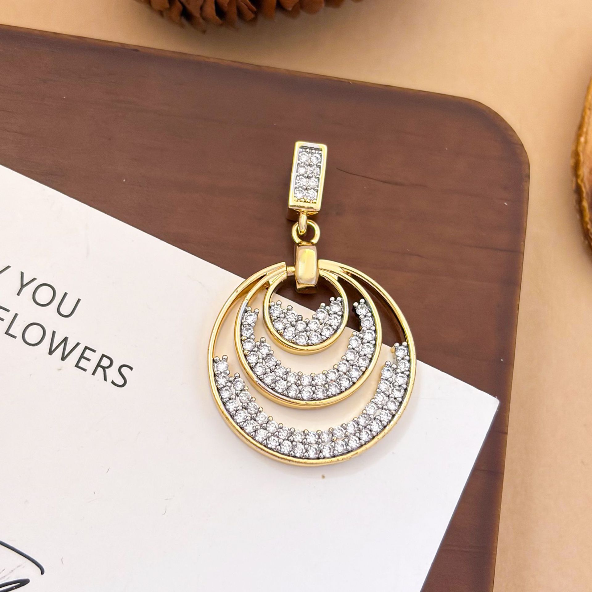 2:Xl3296 two-color three-ring pendant