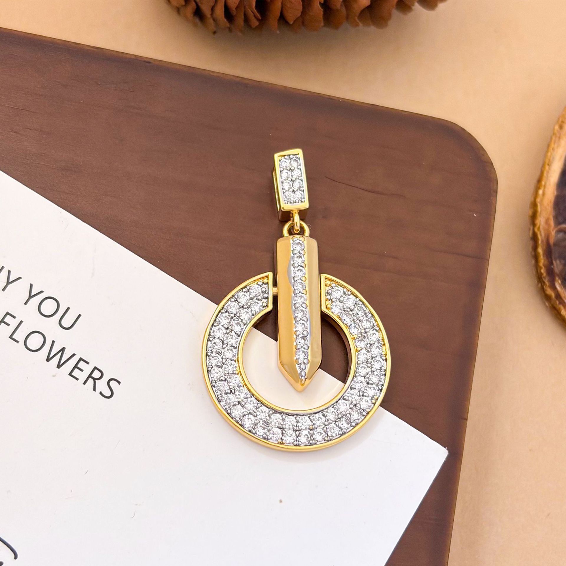 11:Xl3589 ring two-color pendant