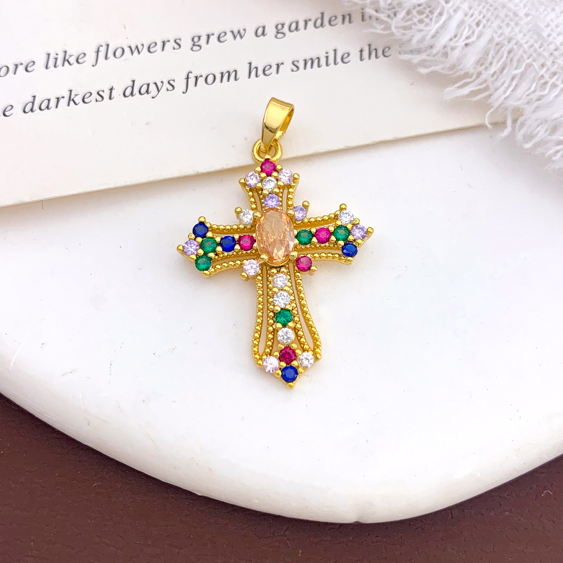 12:Xl3152 color cross pendant gold