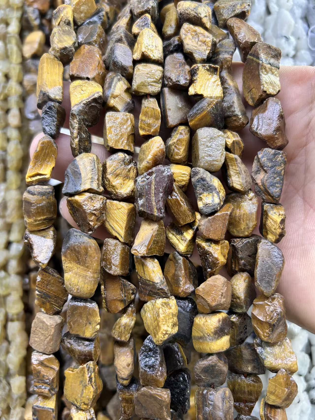 4:Tiger eye stone