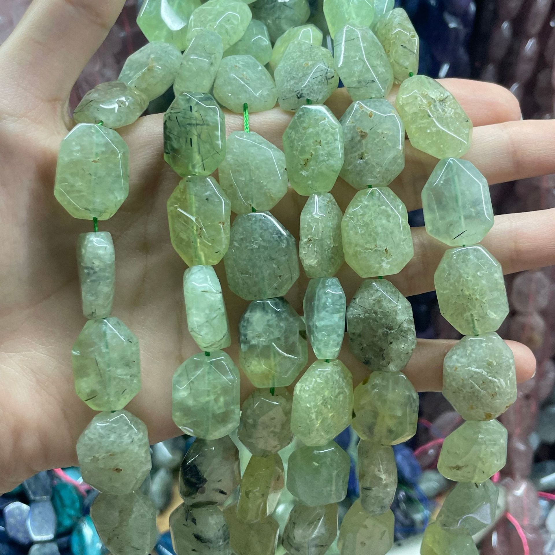 Natural prehnite
