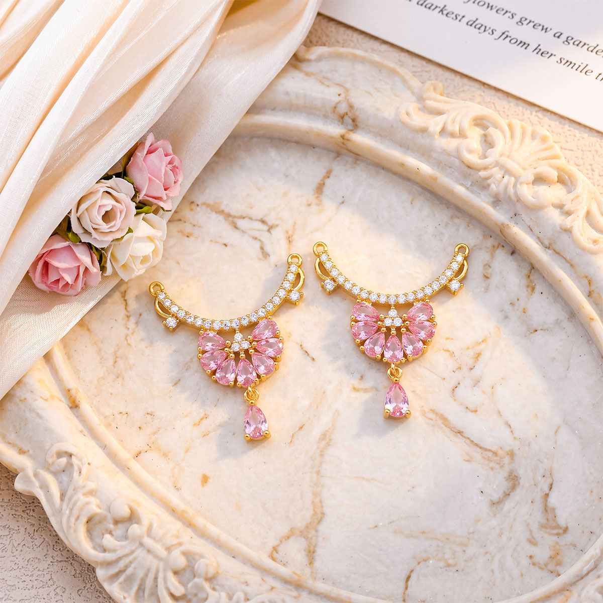 3:Xl6299 curved pink garland pendant gold