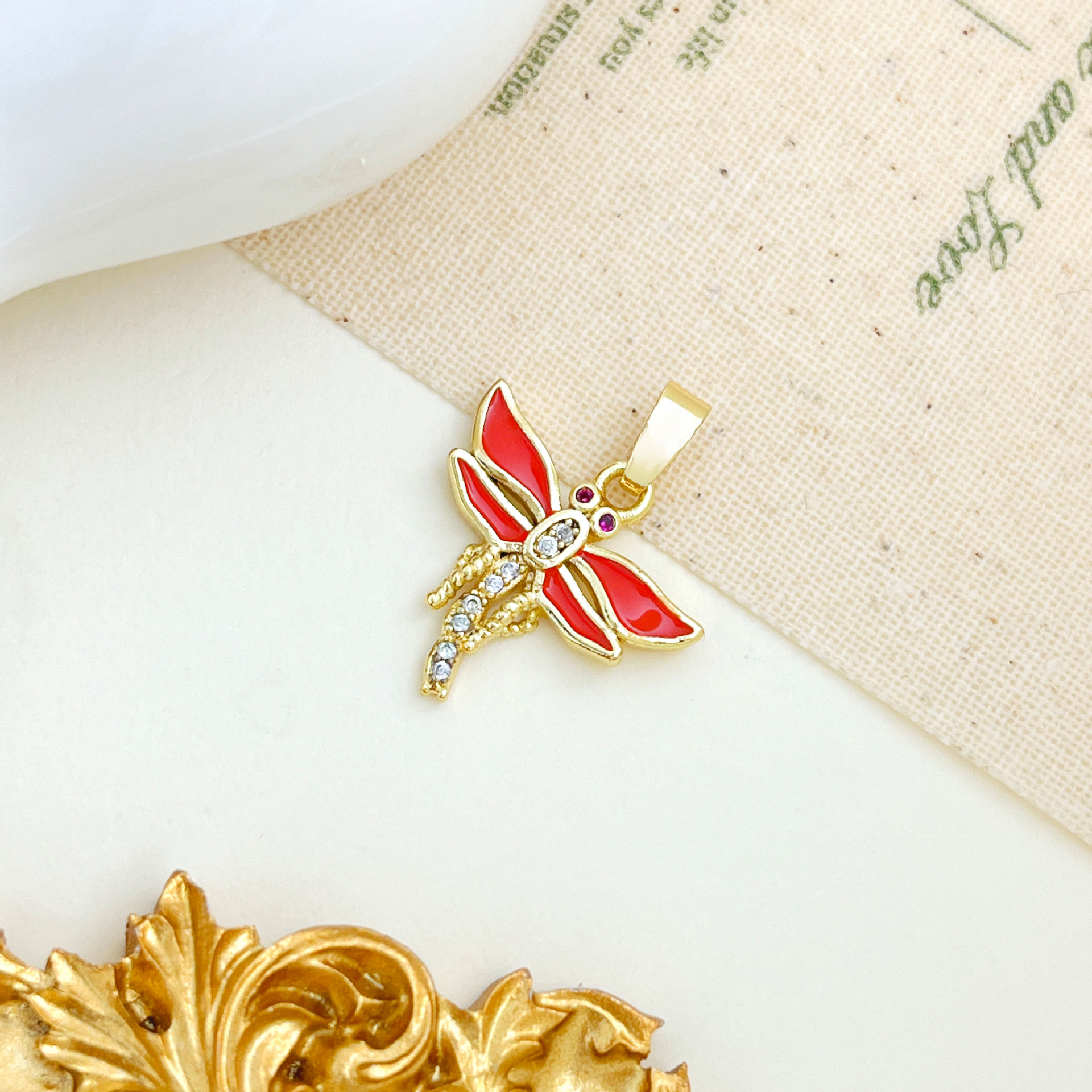 9:Xl4605 red dragonfly pendant gold