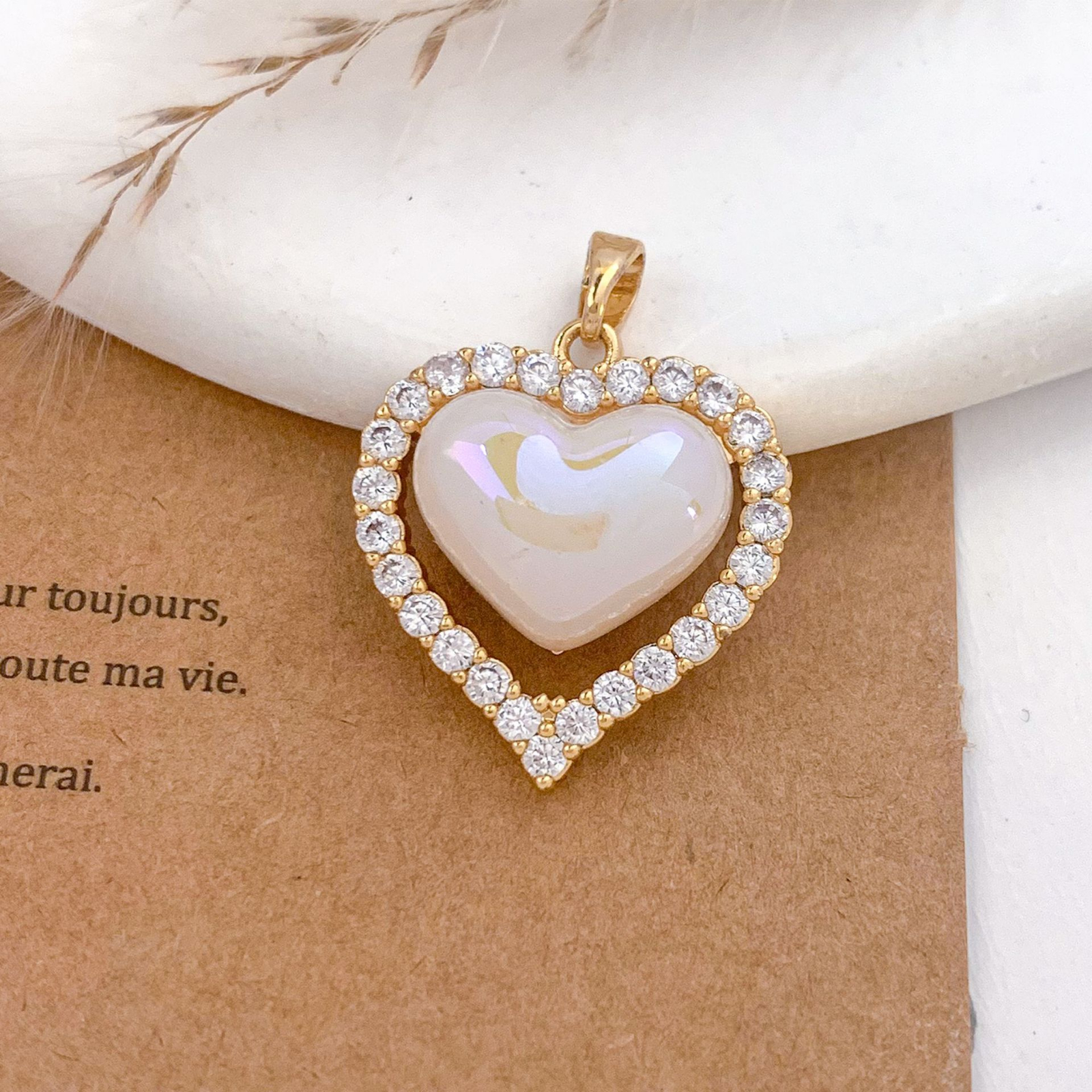 Xl3550 hollow love pendant gold