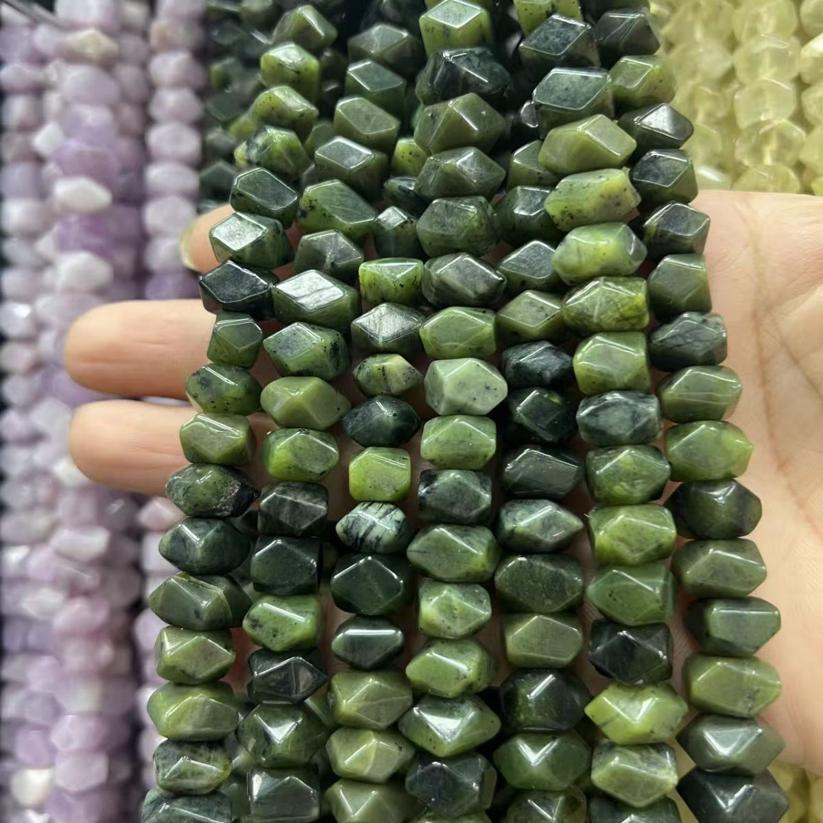 Canadian jade 6*11mm