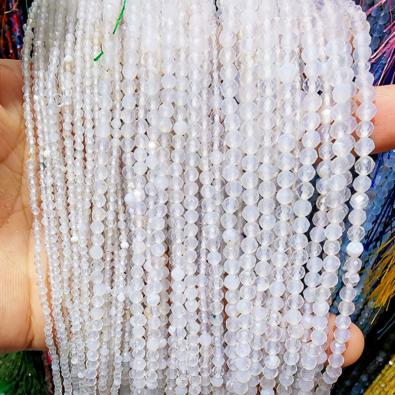 1:White agate