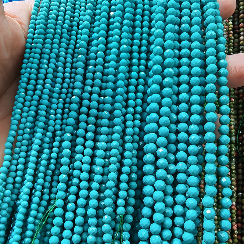 23:Green pine