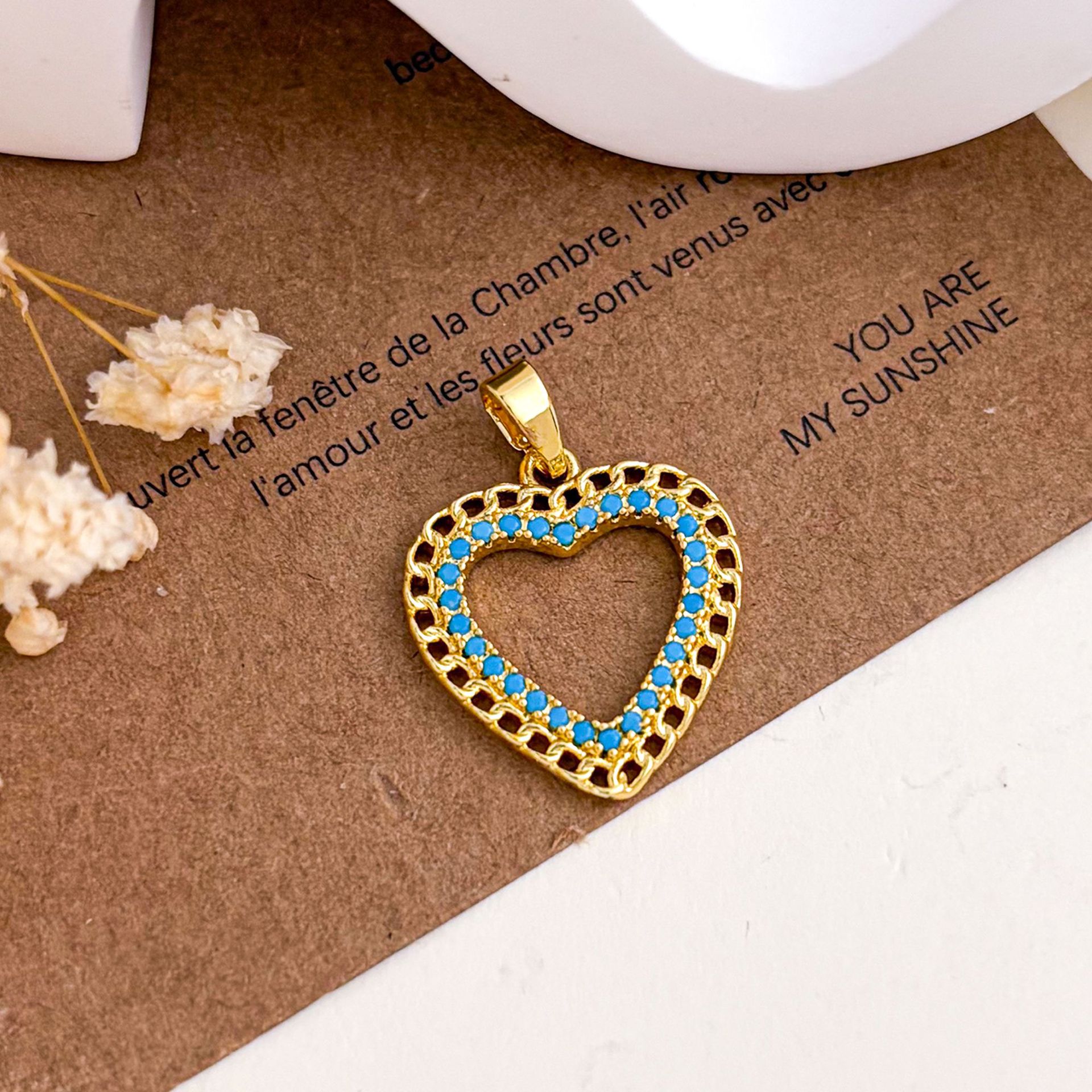 1:Xl5658 chain love pendant gold