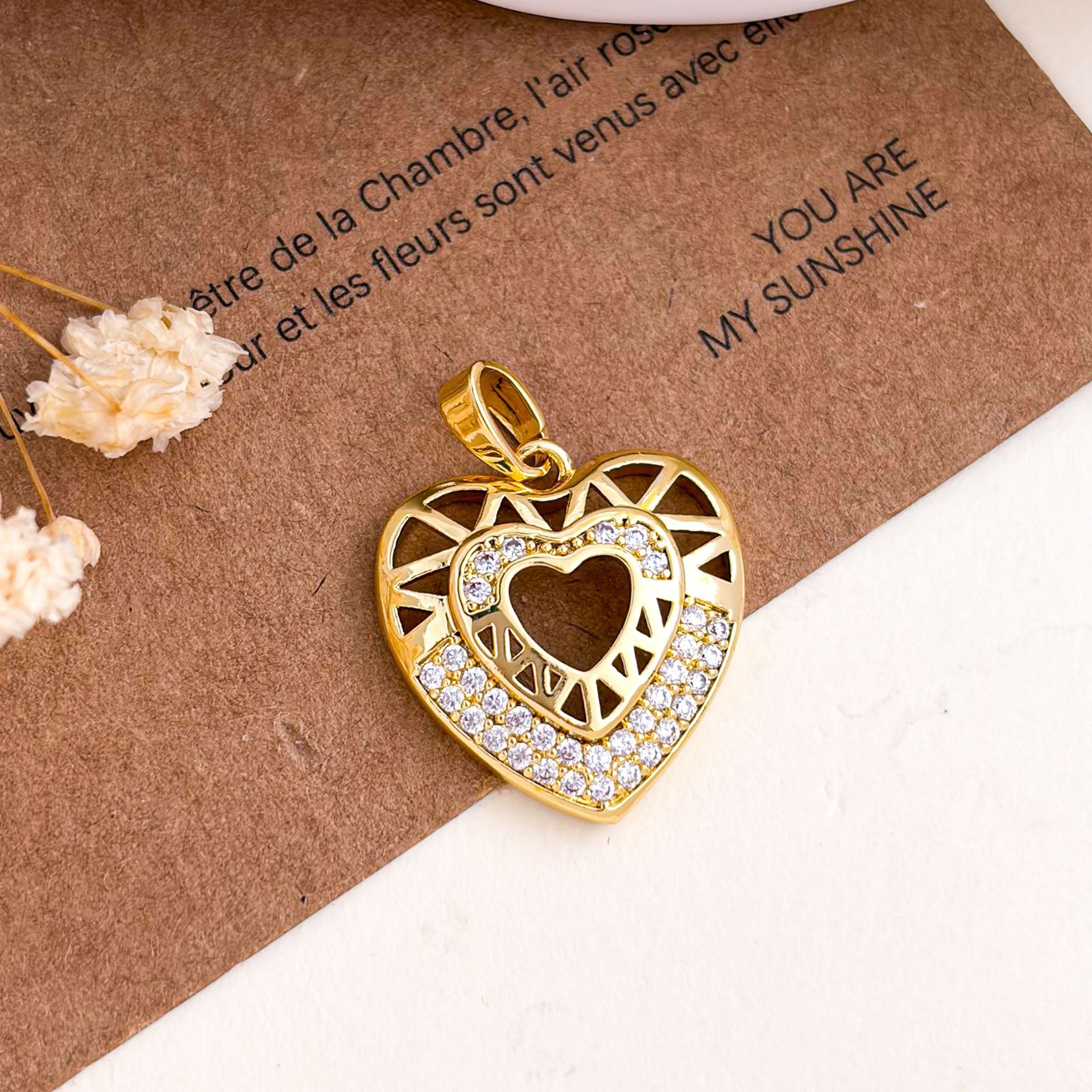 7:Xl5709 hollow double love pendant gold