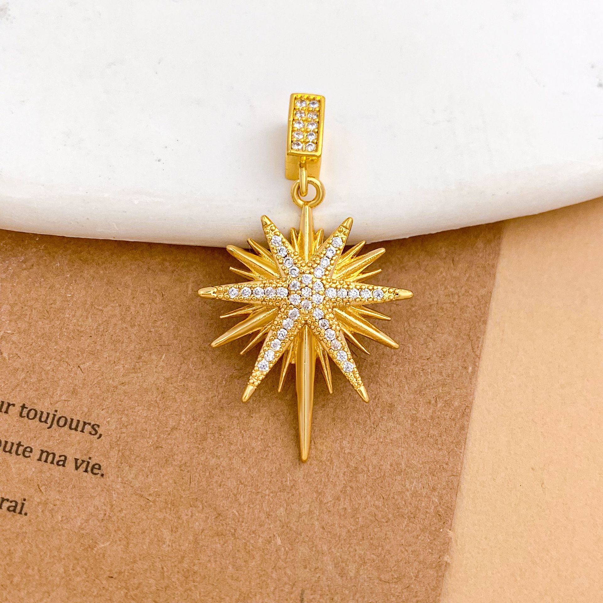 9:Xl4883 starfish pendant gold