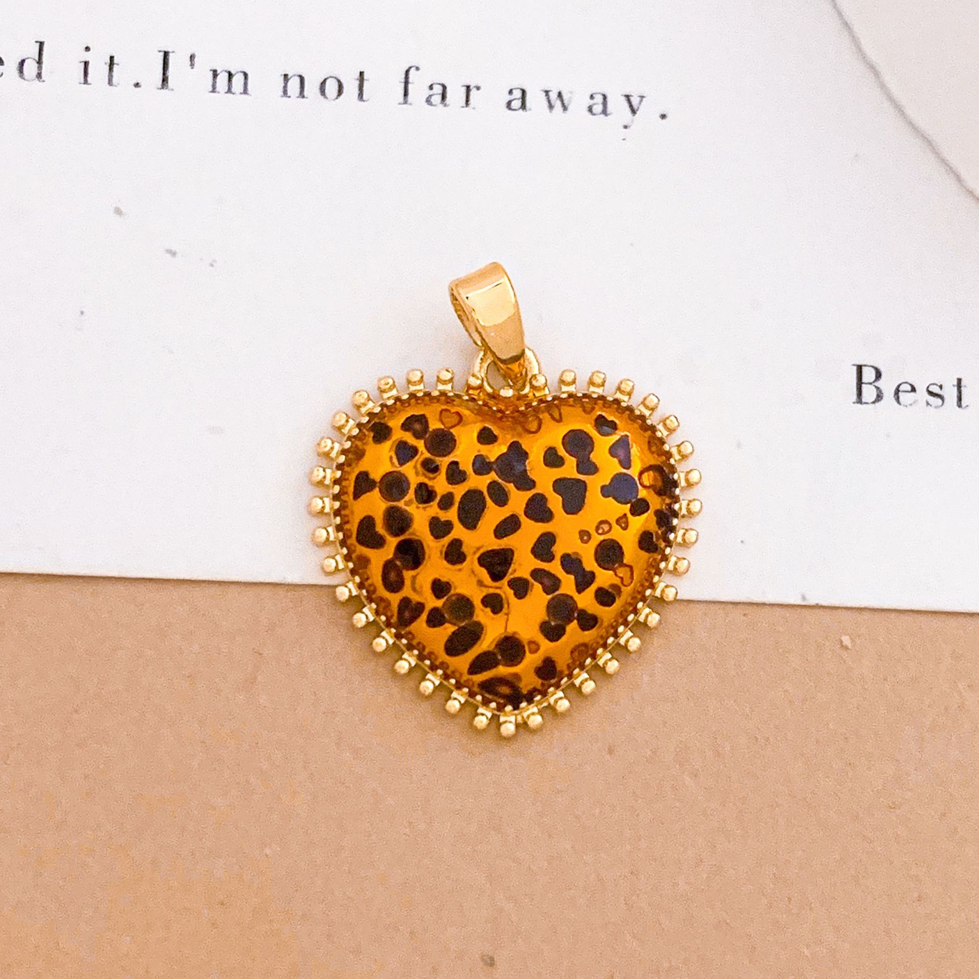 2:Xl5219 leopard print lace love pendant gold