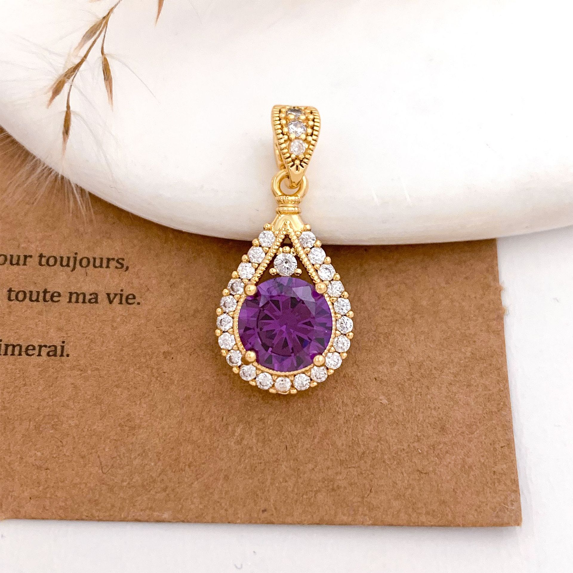 2:Xl694 ruyi water drop pendant gold purple