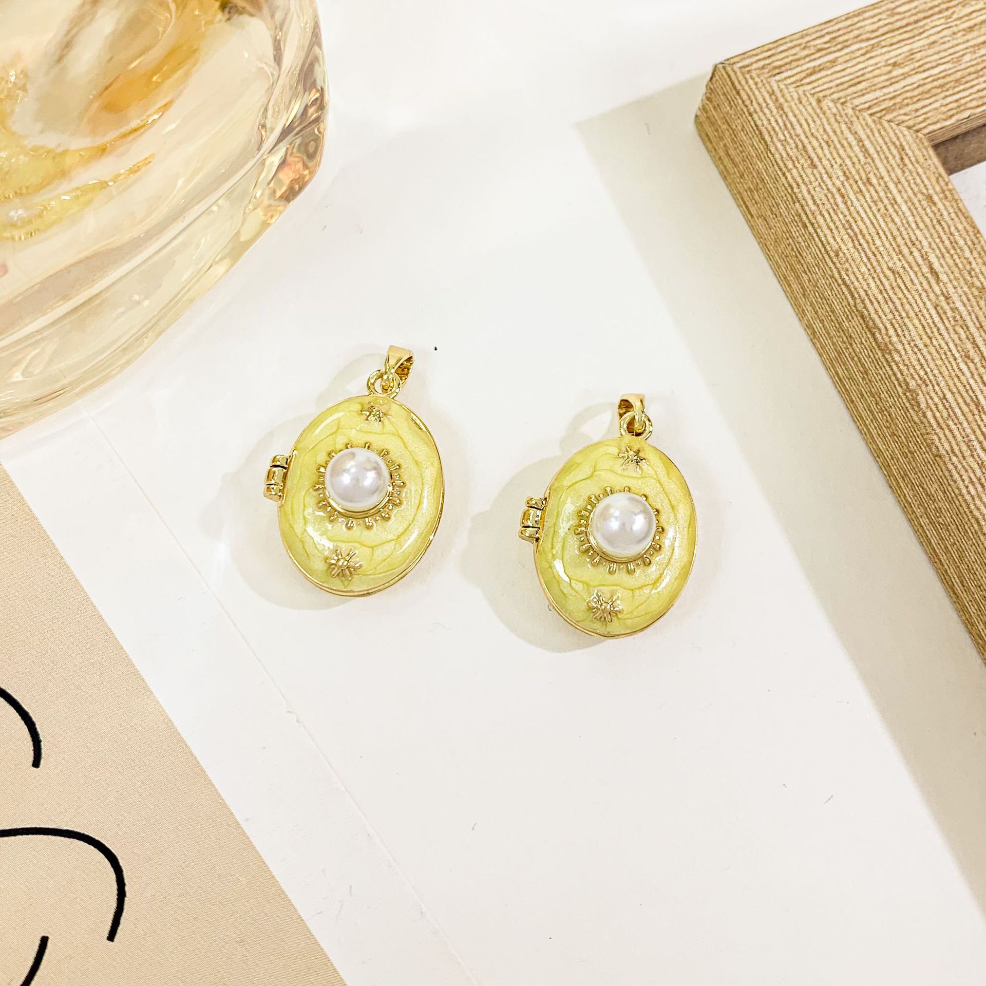 Xl4541 star photo box pendant gold yellow