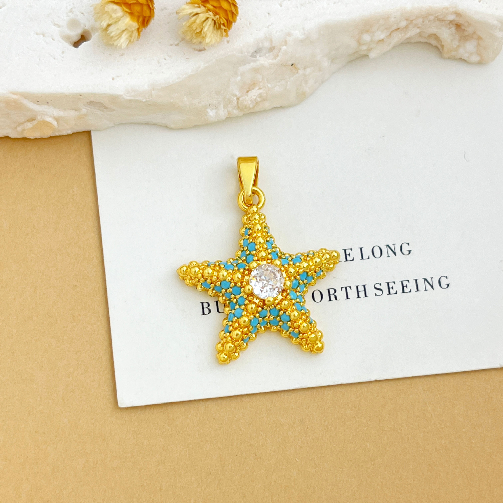 4:Xl4551 five-pointed starfish pendant gold
