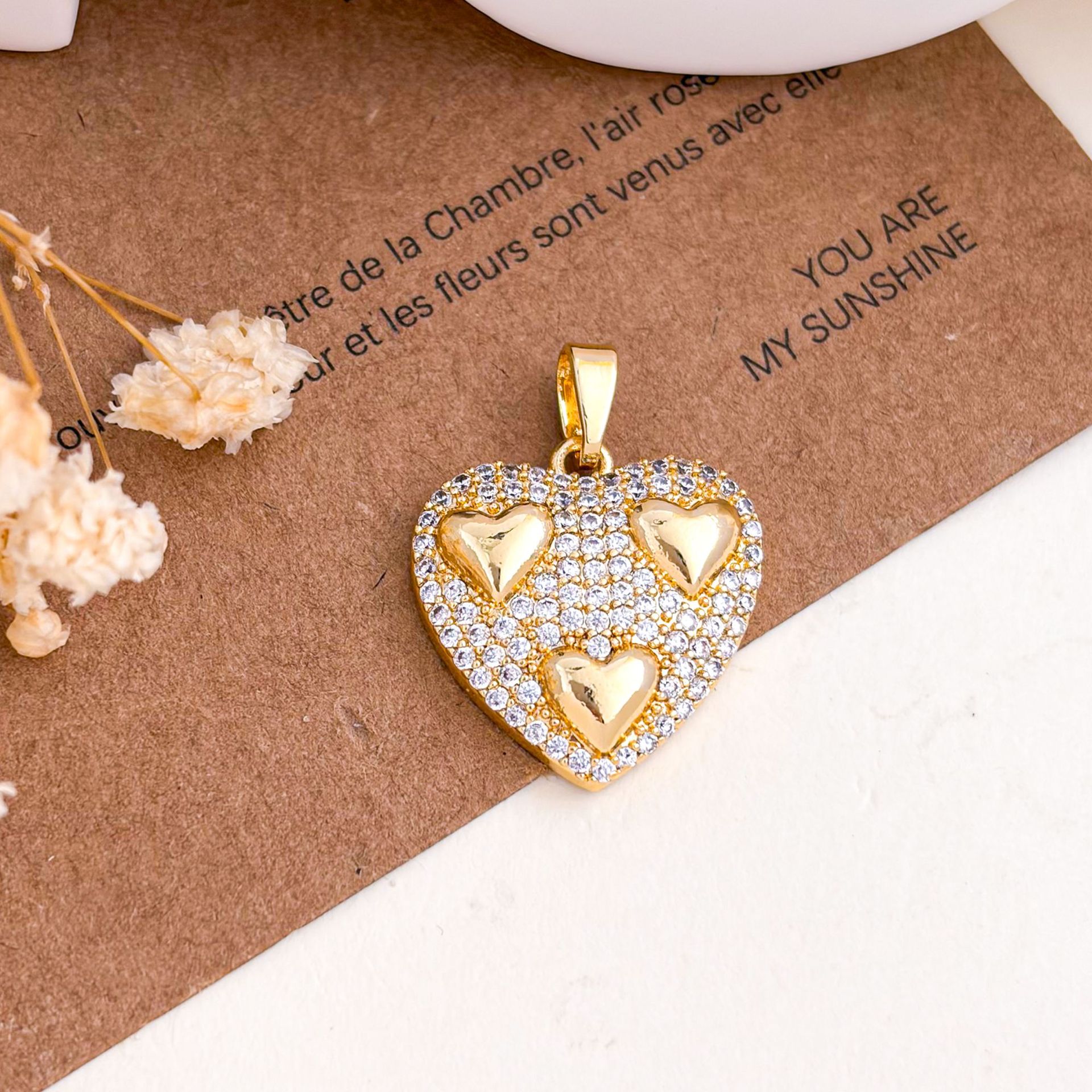 Xl5667 multi-heart pendant gold
