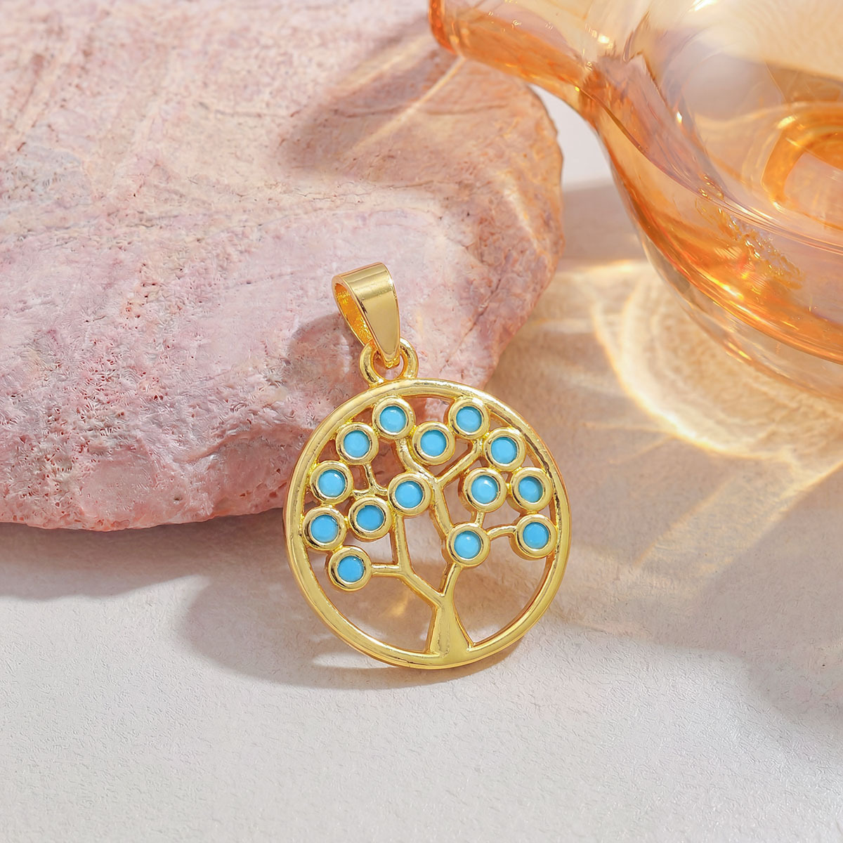 Xl2130 round tree pendant gold