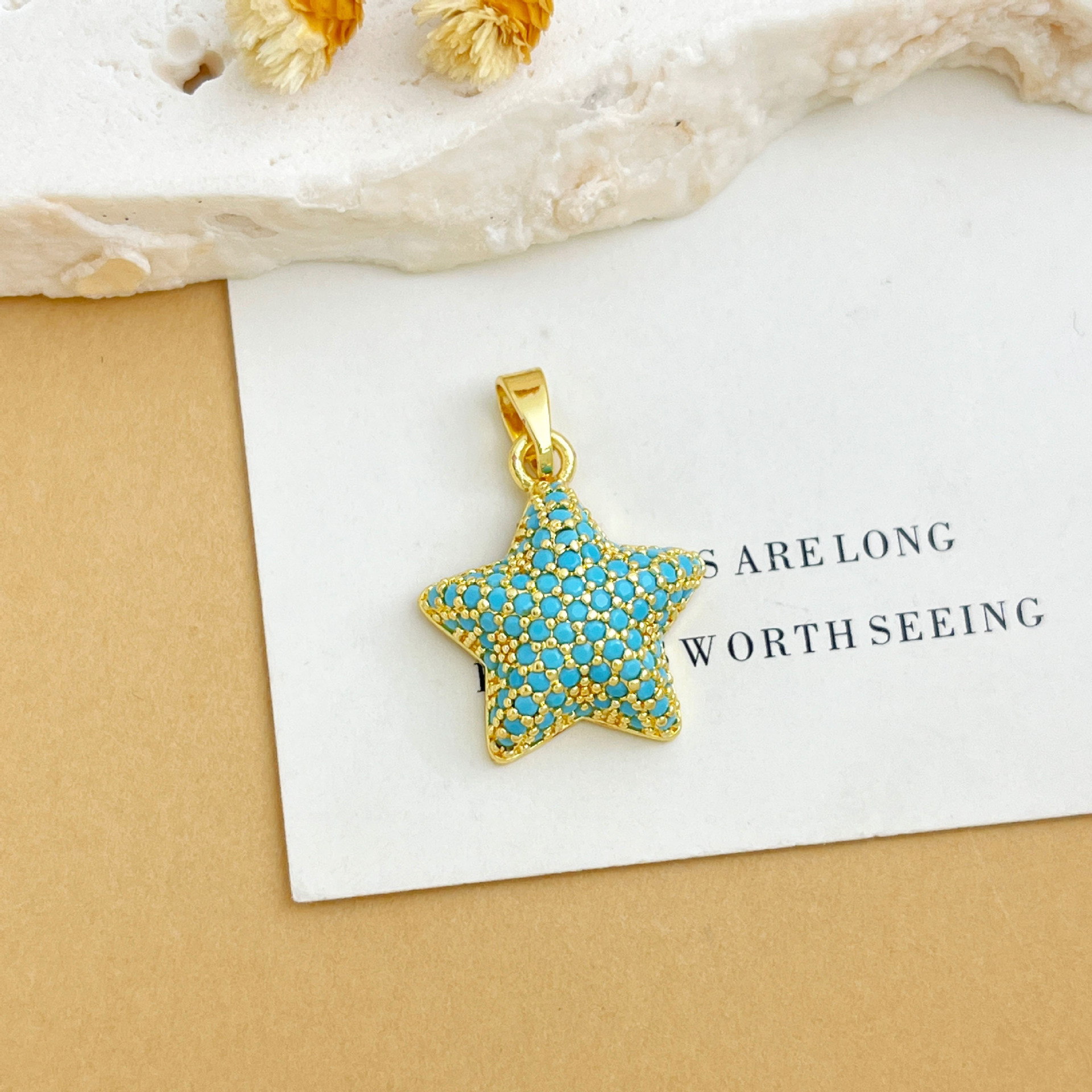 Xl1767 star pendant gold